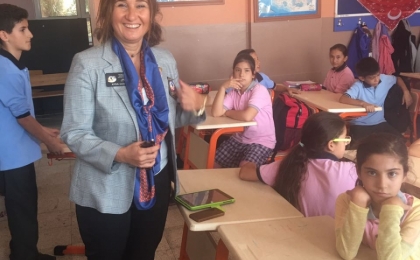 Görece Köyü Şehit Mustafa Mutlu Okulu'na sıra teslim töreni